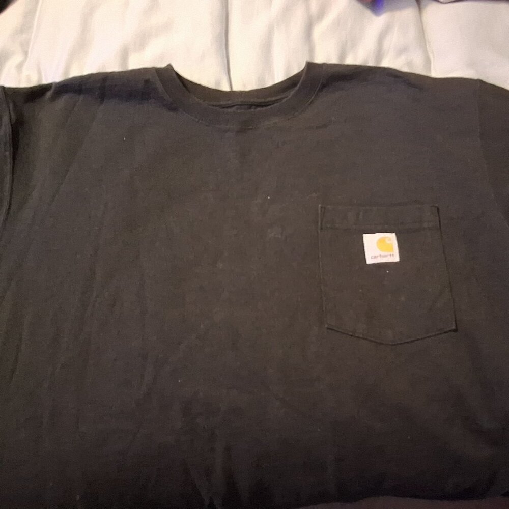 Black t
